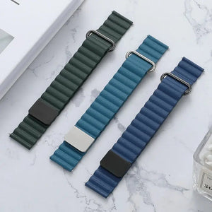 Magnetic Silicone Fitbit Band For Versa, Versa 2, Versa Lite - 12 color options Axios Bands