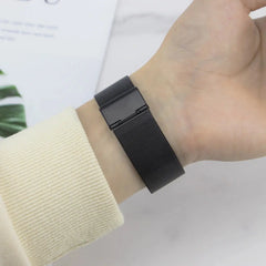 Women's Metal Wrist Strap for Apple Watch 38mm to 49mm - 5 Colors - 